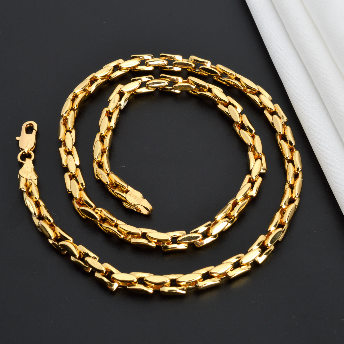 5mm gold-tone Cuban chain, 18k gold plating