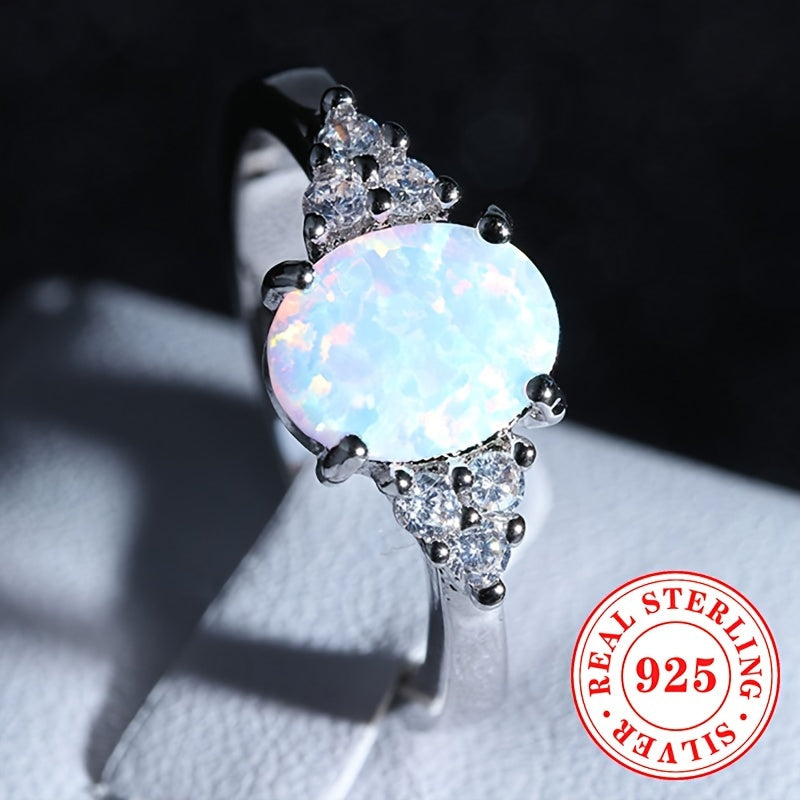 Elegant ring with synthetic opal stone made of S925 sterling silver 