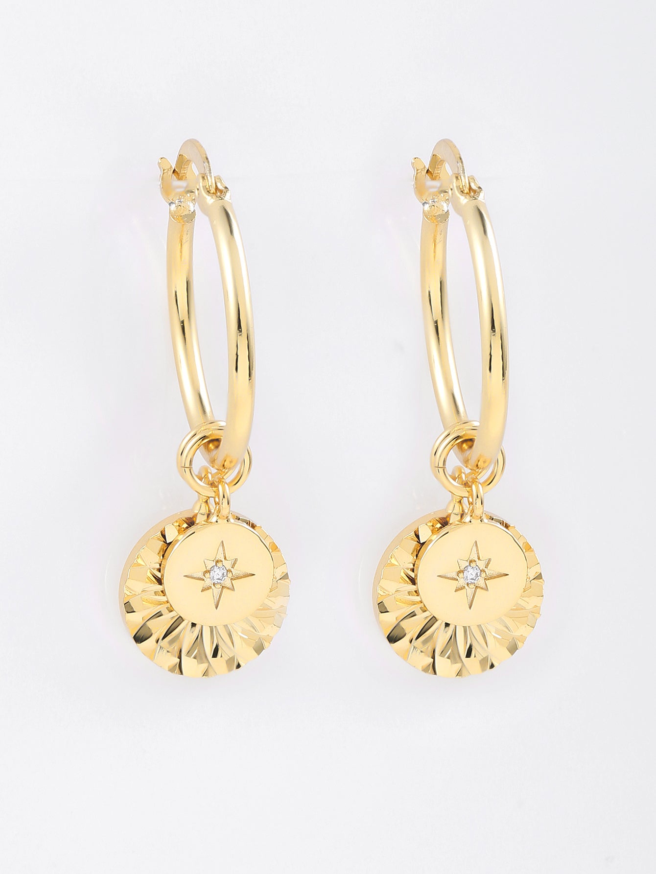 Round drop earrings with zircon