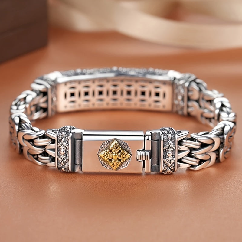 Trendy and fashionable retro bracelet