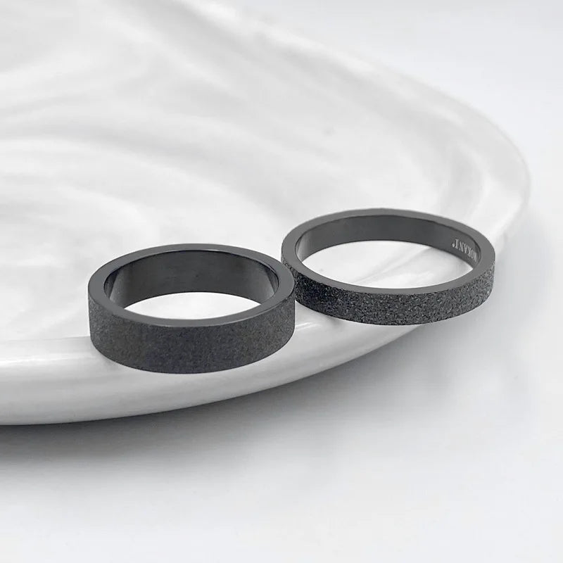 European style black ring 