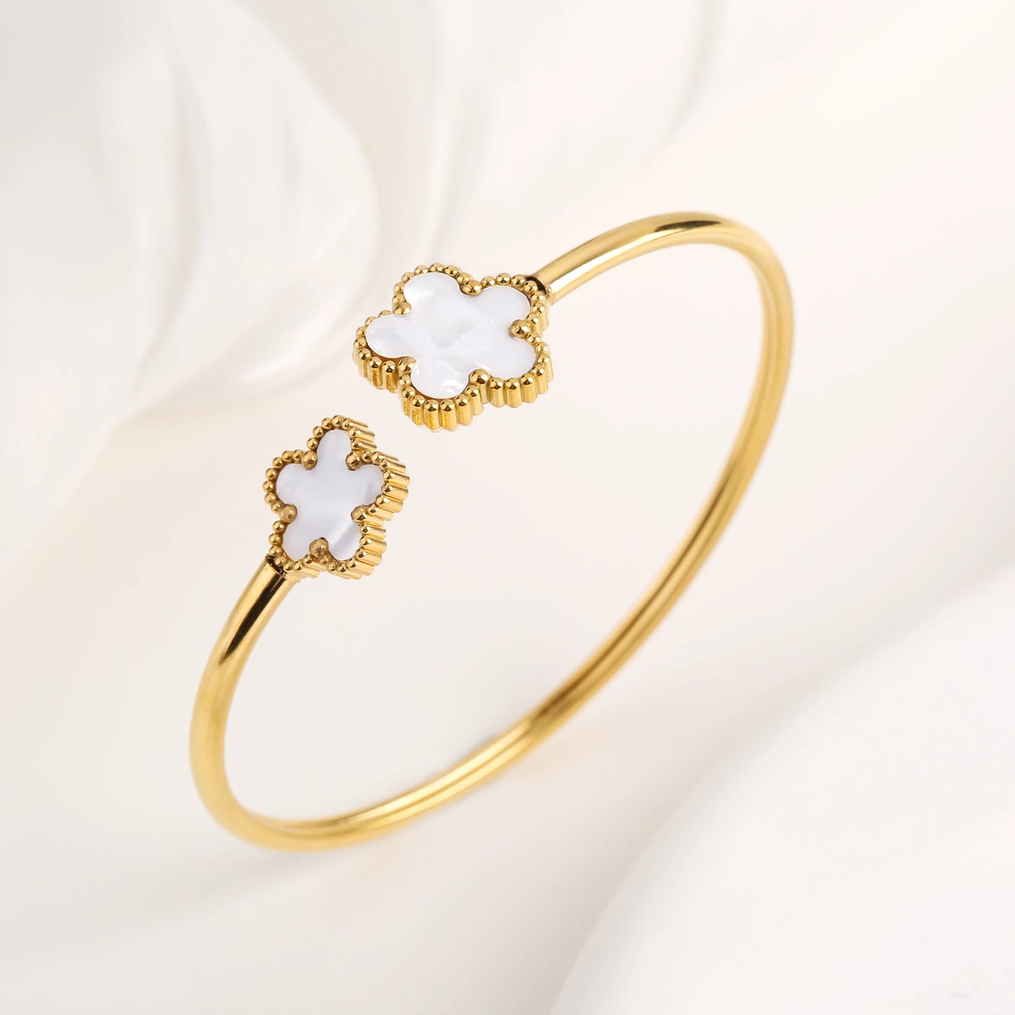 Classic clover bracelet 