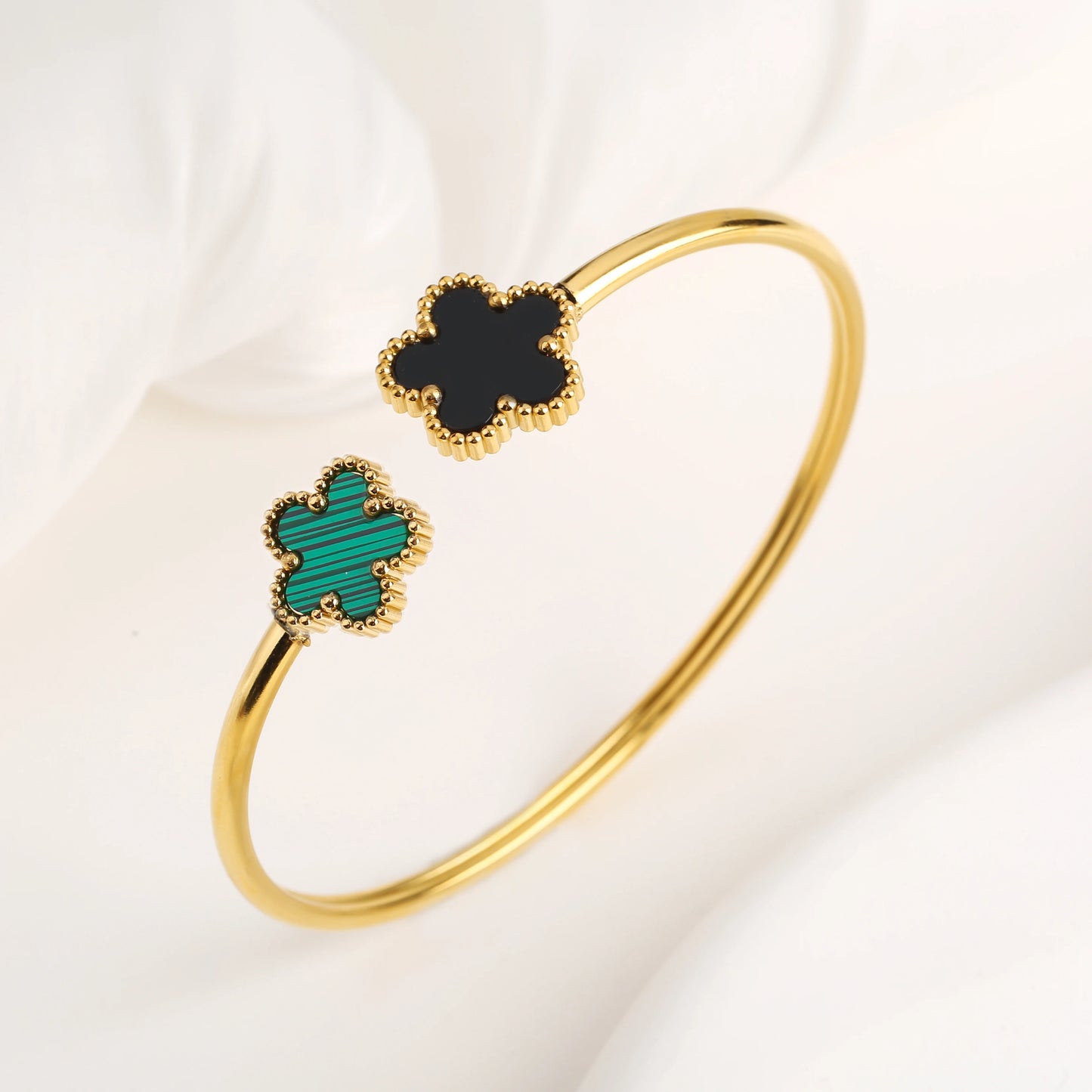 Classic clover bracelet 