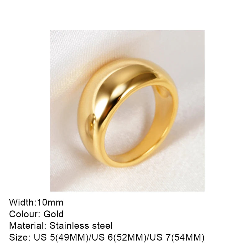 Classic gold ring 