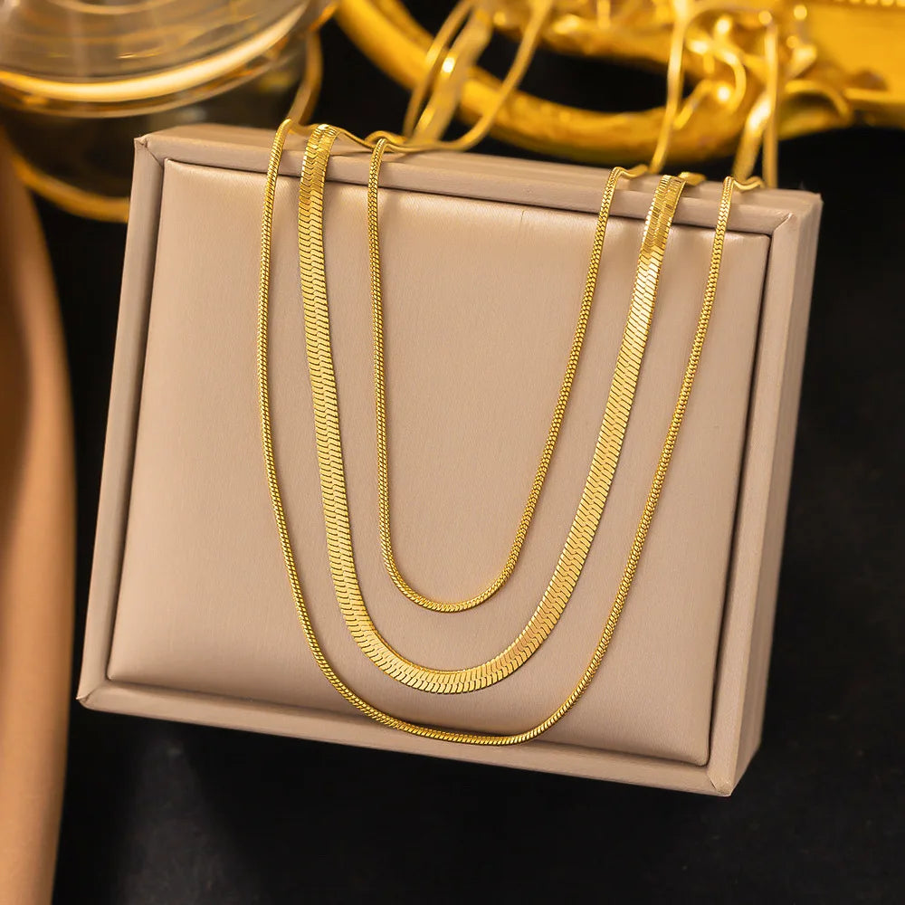 3-layer gold-colored necklace