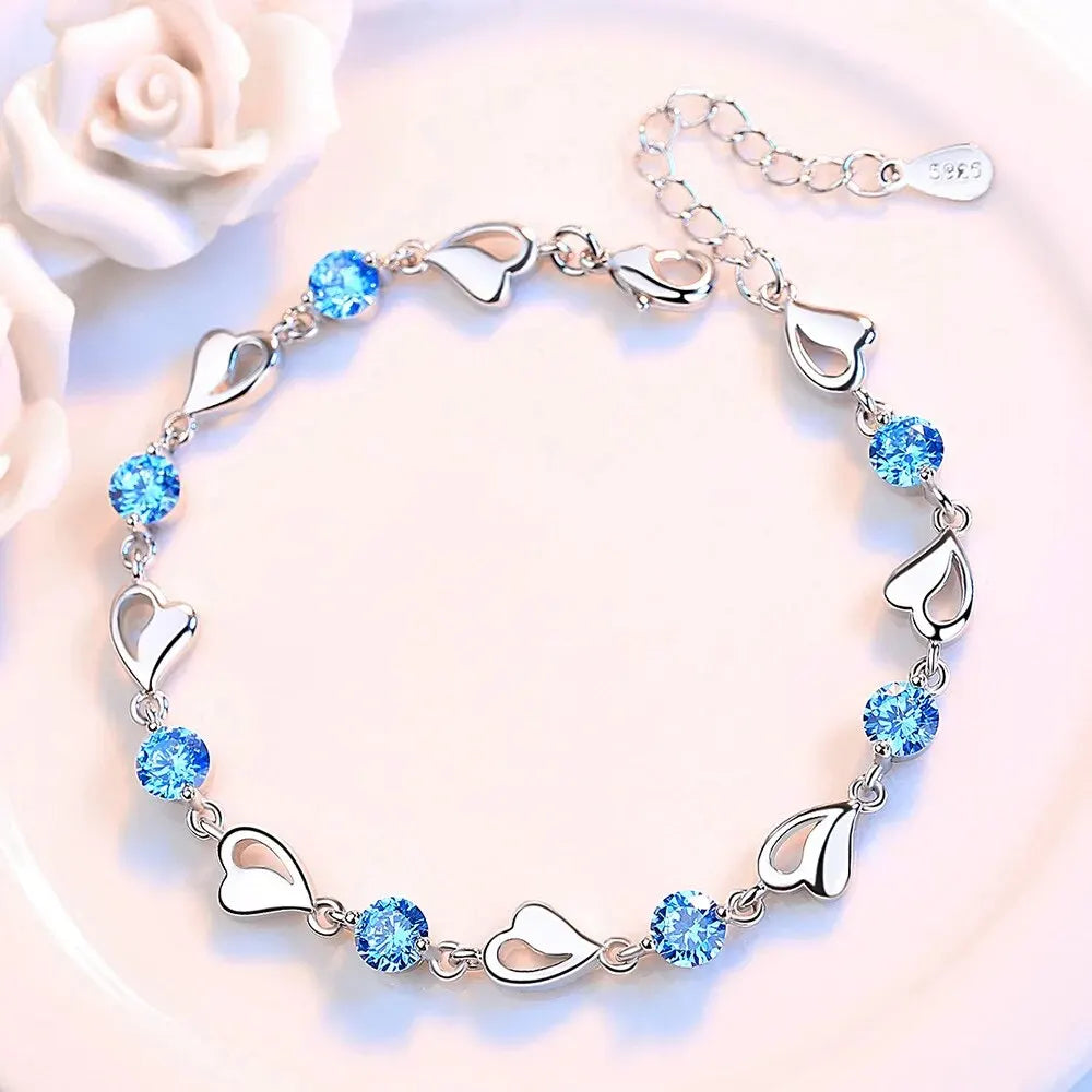 Retro Cubic Zirconia Heart Bracelet 