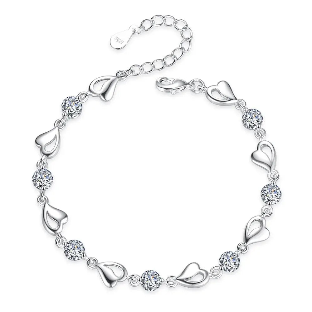 Retro Cubic Zirconia Heart Bracelet 