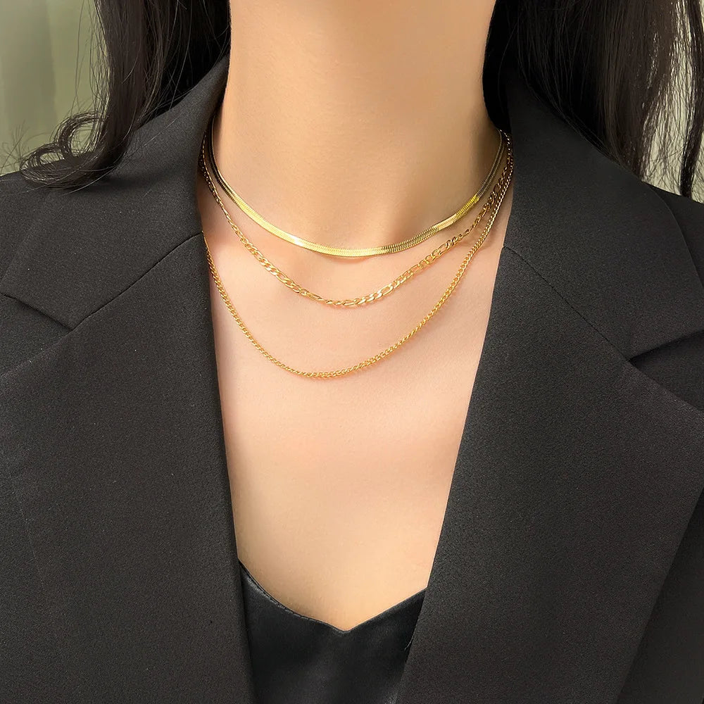 3-layer gold-colored necklace