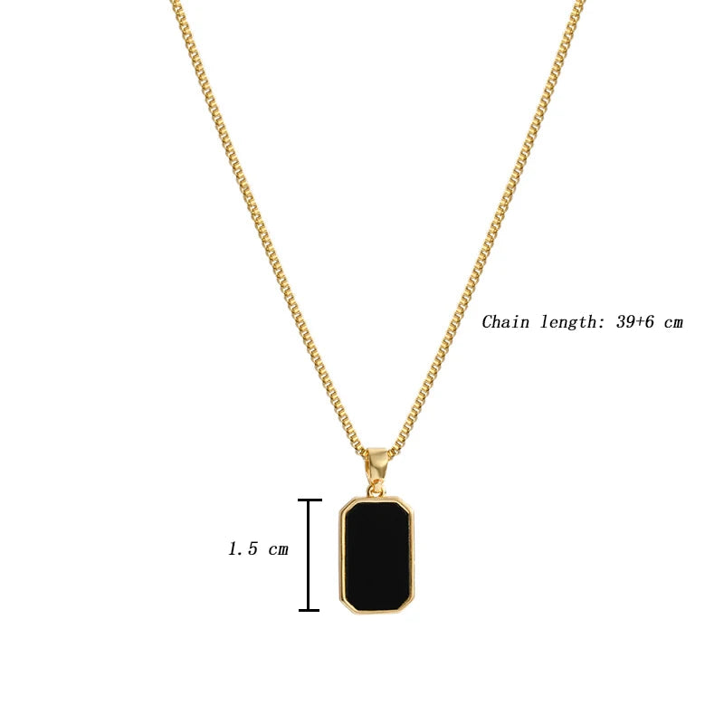 Minimalist rectangular pendant necklace in gold color 