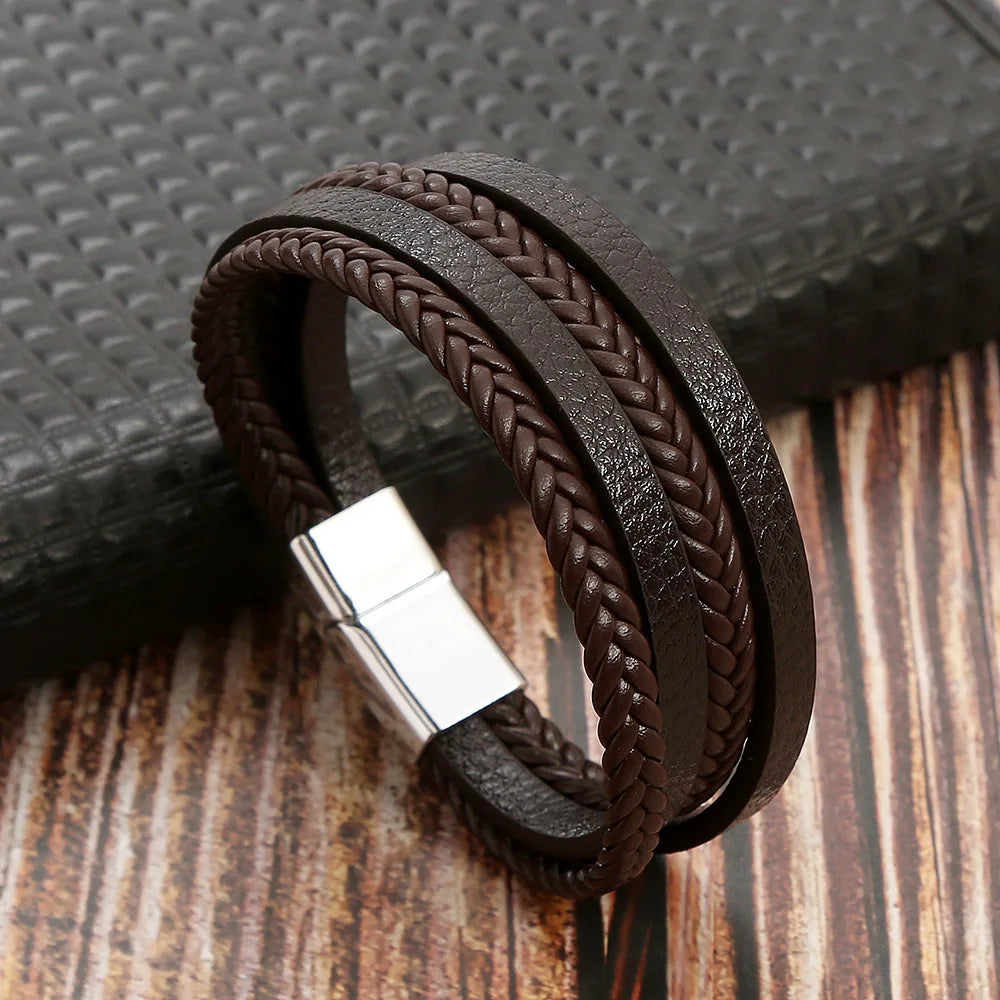 Classic men's beaded leather bracelet 