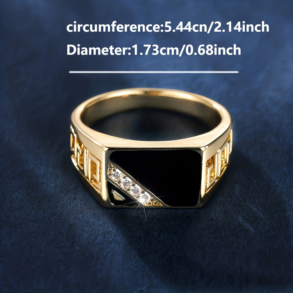 Classic triangular ring with oil drop